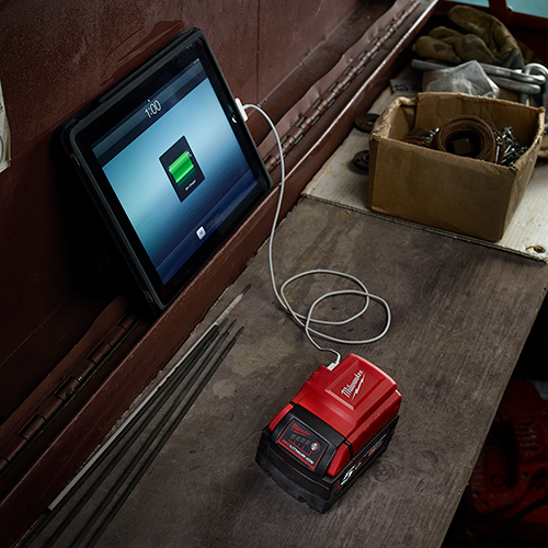 M18™ อุปกรณ์จ่ายไฟ M18 USB PS HJ2 แท่นชาร์จ CHARGE