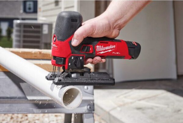 เลื่อยจิ๊กซอว์ไร้สาย มิลวอกี้