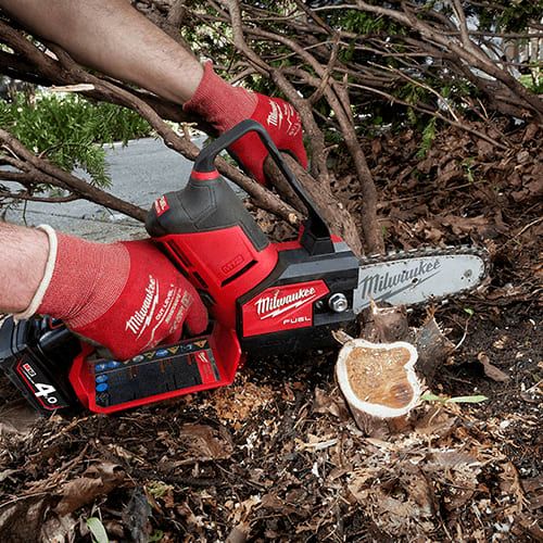 เลื่อยตัดกิ่งไร้สาย milwaukee